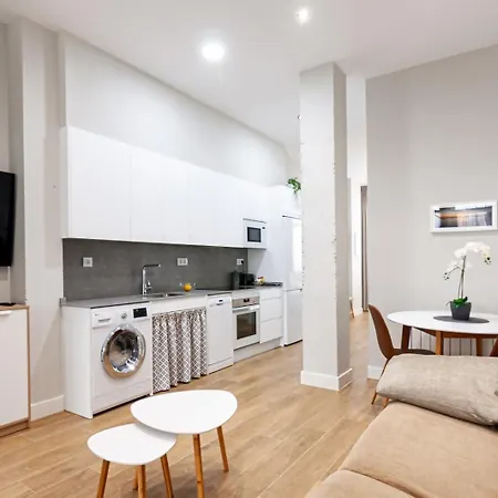 Poniente Playa Avg Daire *