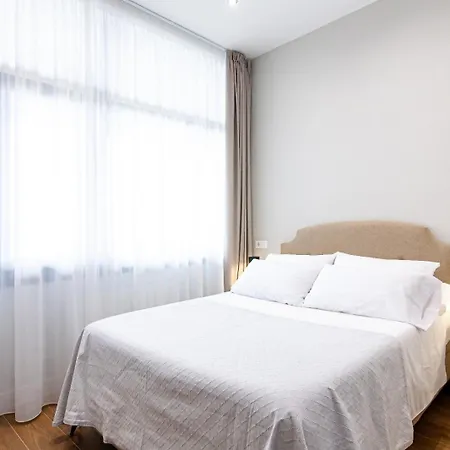 Poniente Playa Avg Apartamento