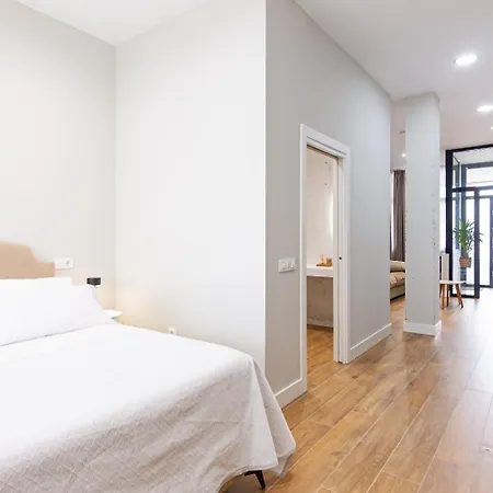 Poniente Playa Avg Apartamento *