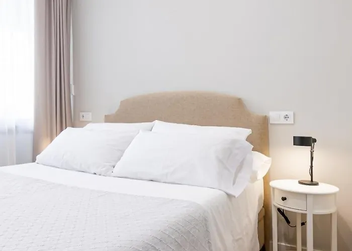 Poniente Playa Avg Apartmán Gijón