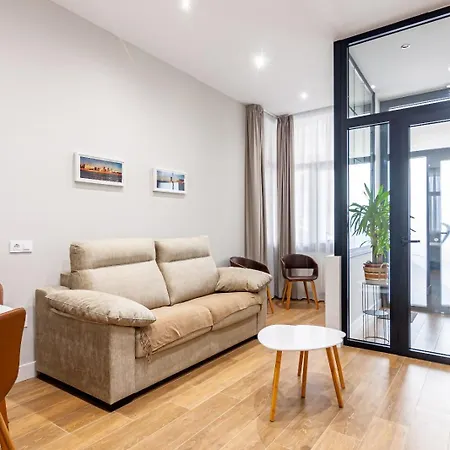 Poniente Playa Avg Appartement *