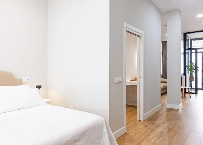 Poniente Playa Avg Appartement *